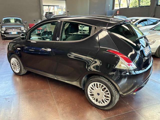 LANCIA Ypsilon usata, con Airbag