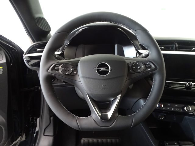 OPEL Corsa usata, con Bluetooth