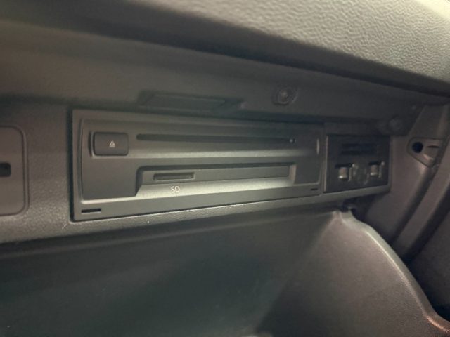 VOLKSWAGEN Polo usata, con Isofix