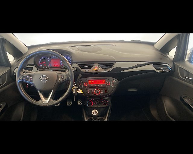 OPEL Corsa usata, con Cruise Control