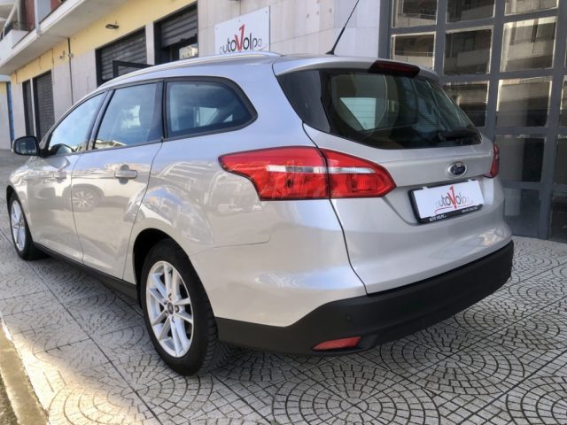 FORD Focus usata, con Alzacristalli elettrici