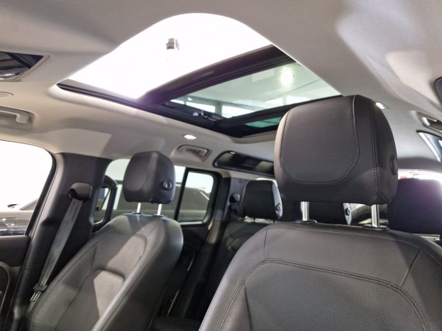 LAND ROVER Defender usata, con Cronologia tagliandi