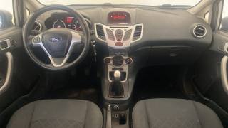 FORD Fiesta usata, con ESP