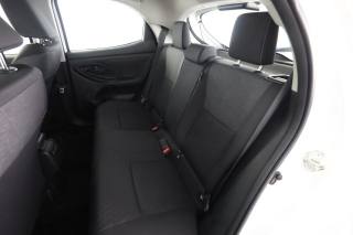 TOYOTA Yaris usata 3