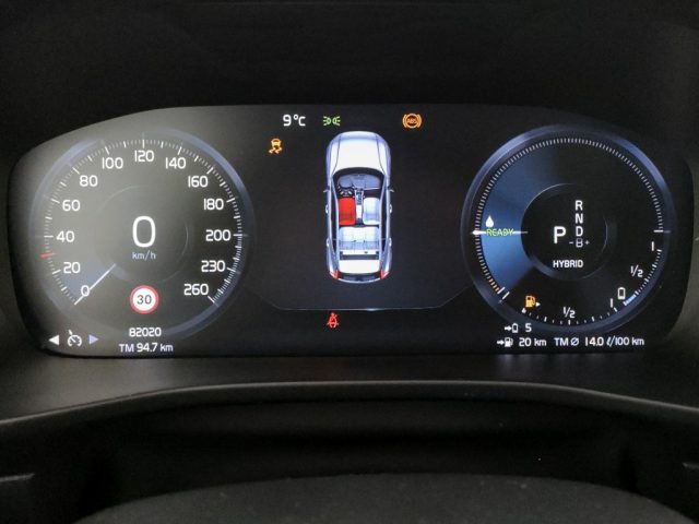 VOLVO XC40 usata, con Controllo automatico clima