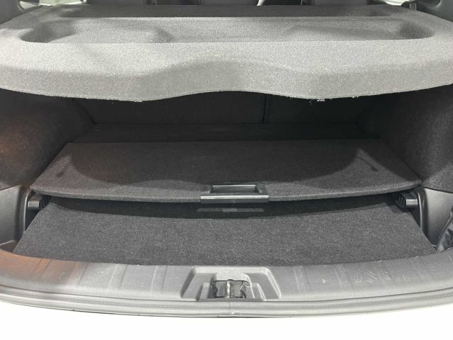 NISSAN Qashqai usata, con Controllo elettronico della corsia