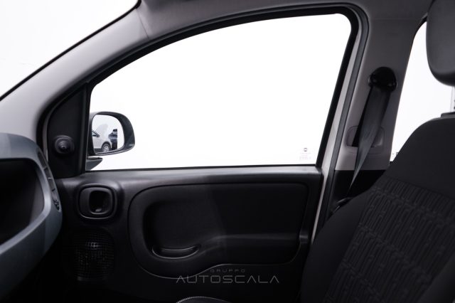 FIAT New Panda usata 18