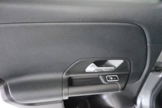 MERCEDES-BENZ GLA 180 usata 35