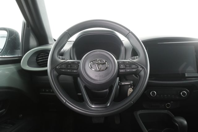 TOYOTA Aygo X usata 5