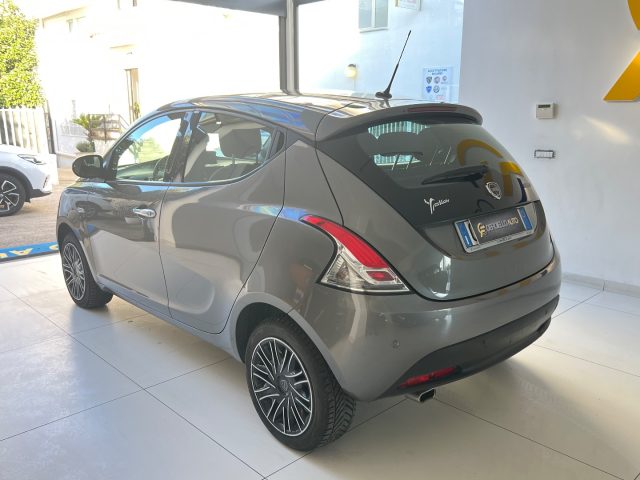 LANCIA Ypsilon usata, con Chiusura centralizzata