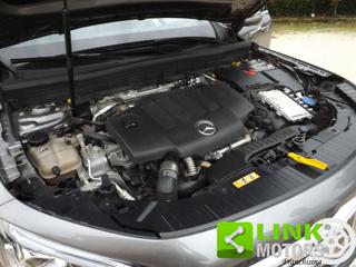 MERCEDES-BENZ GLB 200 usata 56