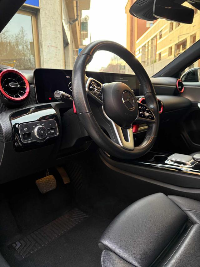 MERCEDES-BENZ A 180 usata, con Chiusura centralizzata