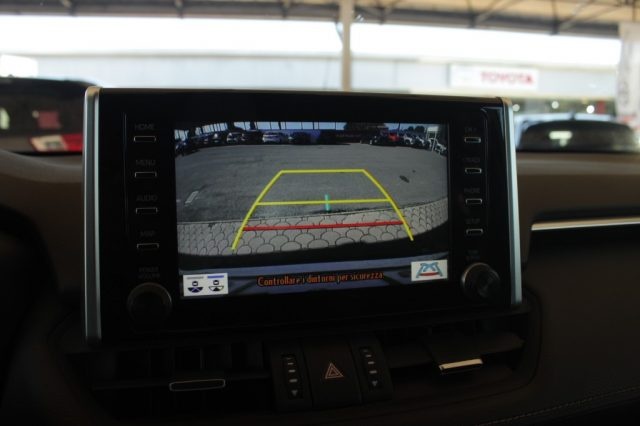 TOYOTA RAV 4 usata, con Vetri oscurati