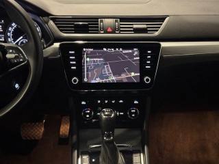 SKODA Superb usata, con Controllo trazione