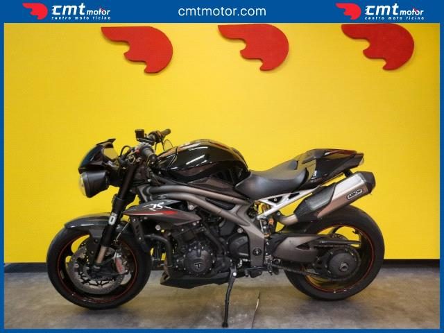 TRIUMPH Speed Triple 1050 usata 1