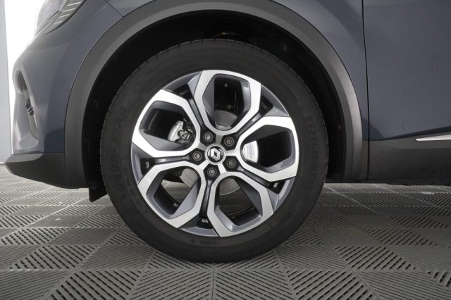 RENAULT Captur usata 8