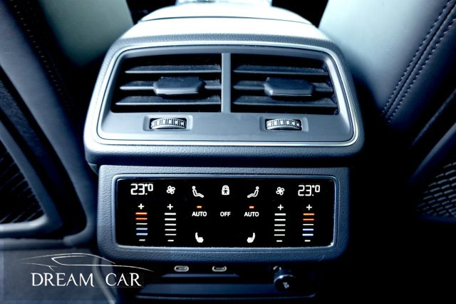AUDI S6 usata, con Park Distance Control