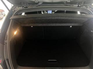 RENAULT Captur usata, con Sistema di navigazione