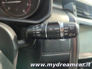 LAND ROVER Discovery usata 32