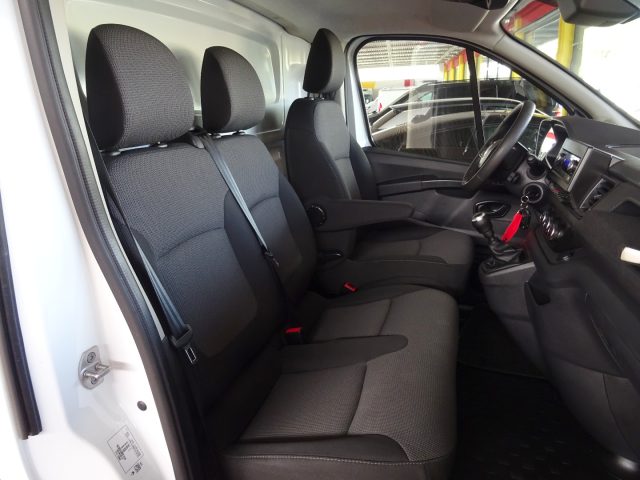 RENAULT Trafic usata, con Autoradio