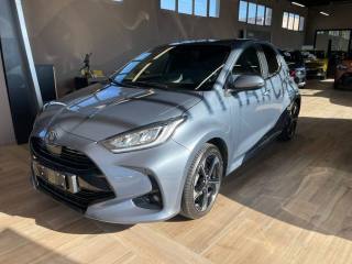 TOYOTA Yaris usata, con Cerchi in lega