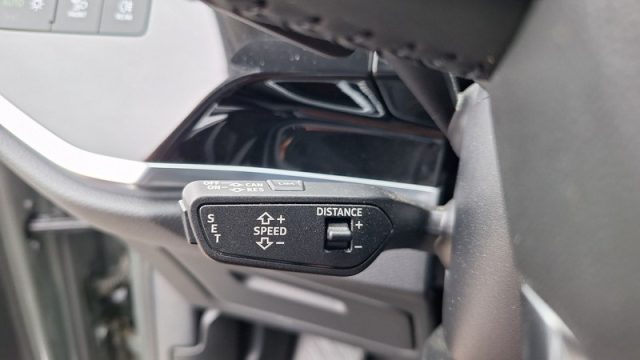 AUDI Q3 usata, con Volante in pelle