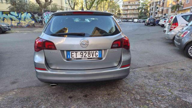 OPEL Astra usata, con Autoradio