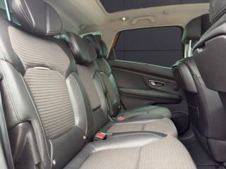 RENAULT Scenic usata, con Fari LED