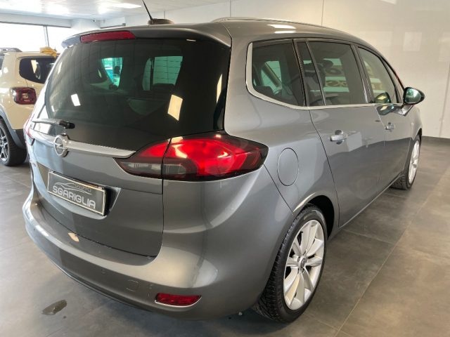 OPEL Zafira usata, con MP3