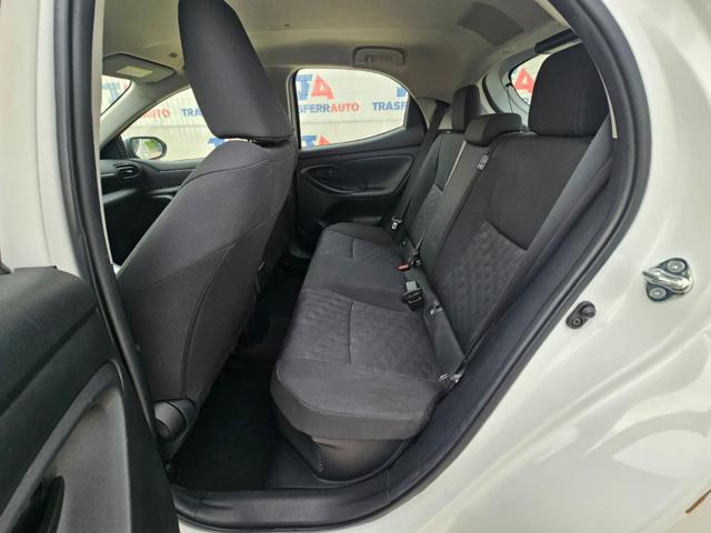 TOYOTA Yaris usata, con Specchietti laterali elettrici