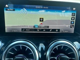 MERCEDES-BENZ GLB 200 usata, con Boardcomputer