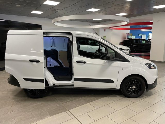 FORD Transit Courier usata, con Bracciolo