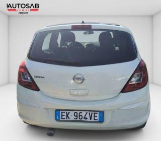 OPEL Corsa usata, con Autoradio