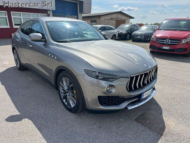 MASERATI Levante usata, con Boardcomputer