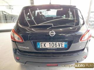 NISSAN Qashqai usata, con Autoradio