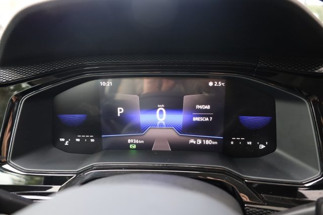 VOLKSWAGEN Taigo usata 47