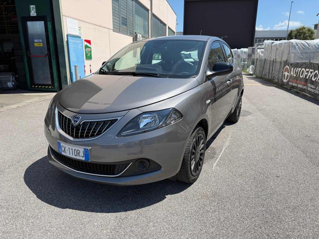 LANCIA Ypsilon usata, con Airbag