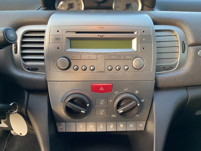 LANCIA Ypsilon usata, con Monitoraggio pressione pneumatici