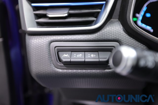 RENAULT Clio usata, con Controllo elettronico della corsia