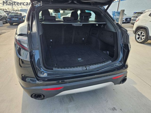 ALFA ROMEO Stelvio usata, con Park Distance Control