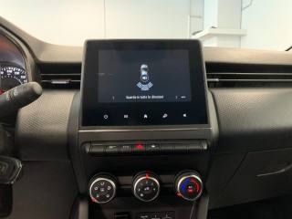 RENAULT Clio usata, con Touch screen