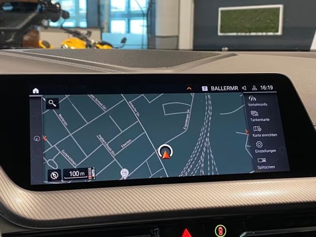 BMW 218 usata, con Volante in pelle