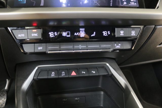 AUDI A3 usata, con Fari LED