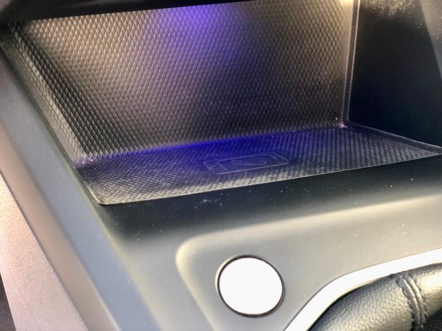 VOLKSWAGEN Golf usata, con Airbag testa