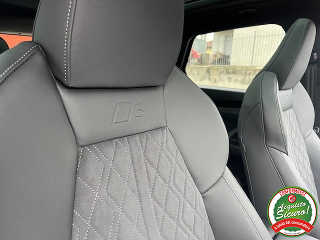 AUDI Q5 usata, con Sensori di parcheggio posteriori