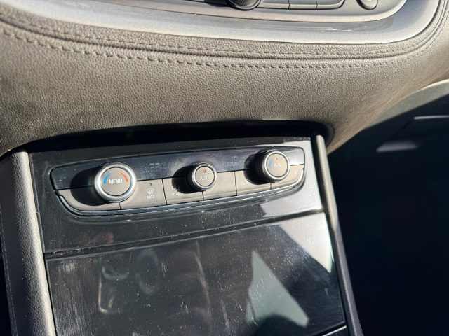 OPEL Grandland X usata, con Controllo automatico clima