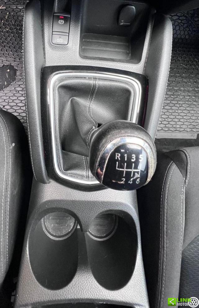 NISSAN Qashqai usata, con Luci diurne
