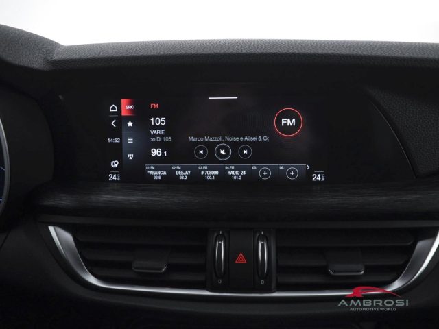 ALFA ROMEO Stelvio usata 13