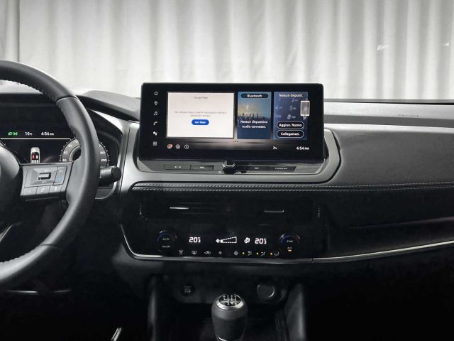 NISSAN Qashqai usata, con Sedile posteriore sdoppiato