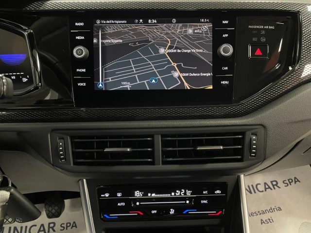 VOLKSWAGEN Taigo usata, con Touch screen